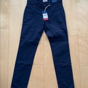 NWT- Tommy Hilfiger Chino- 30x32